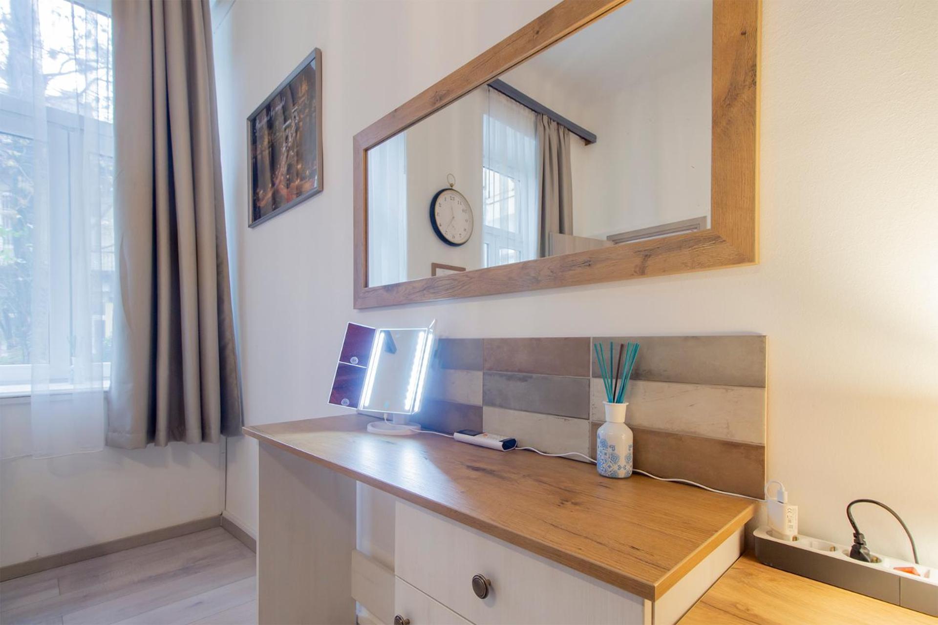 Dob Apartment With Ac Budapest Bagian luar foto