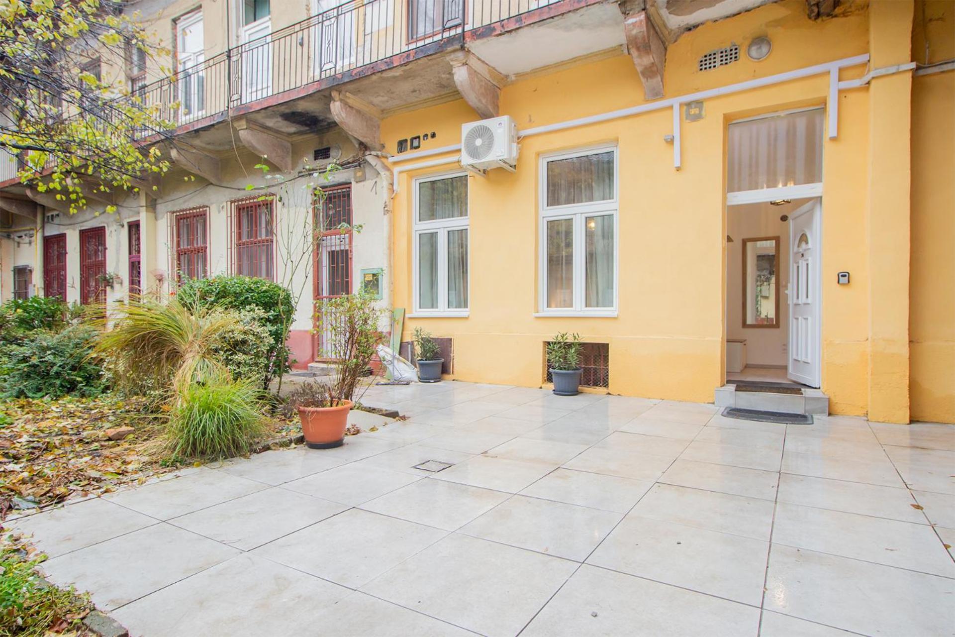 Dob Apartment With Ac Budapest Bagian luar foto